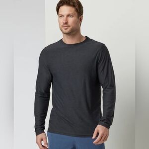NWT Vuori Men's Long Sleeve- Strato Tech Tee - Charcoal Heather